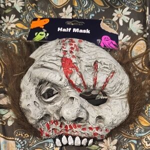 ❤️10/$20 New Scary Half Mask with Red Accents Zombie Halloween